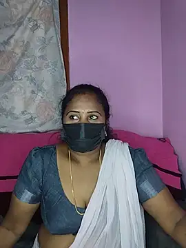 Snapshot of Tamil_devagi chatting on June 2026 07:03:01 AM Tamil devagi online show from June 2026 07:03:01 AM