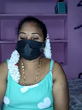 Snapshot of Tamil_devagi chatting on February 2026 06:41:01 PM Tamil devagi online show from February 2026 06:41:01 PM