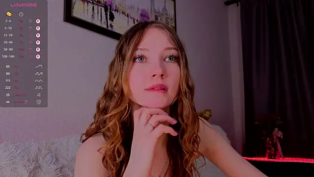 Alisavine online show from May 2026 07:39:02 PM