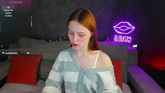 Diana Brooks online show from February 2026 04:58:02 AM