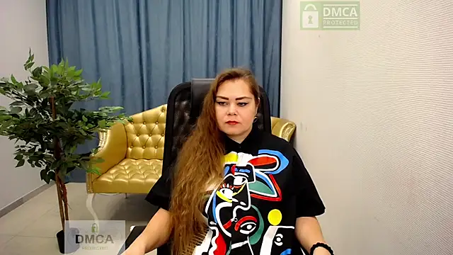 Susanna S online show from November 2025 06:24:02 AM