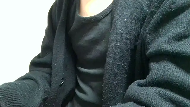 Snapshot of minhyuck001 chatting on November 2025 12:42:02 PM minhyuck001 online show from November 2025 12:42:02 PM