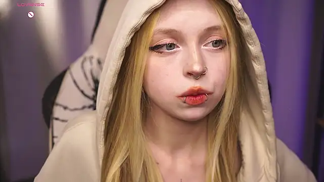 ElvenQueen online show from March 2026 03:04:01 PM