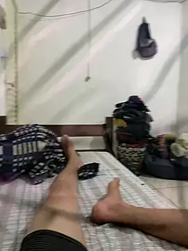 Snapshot of Loirodapicarosa chatting on February 2026 03:57:01 PM Loirodapicarosa online show from February 2026 03:57:01 PM