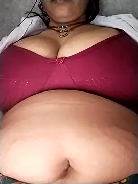 Snapshot of CUTE_123X chatting on December 2025 10:36:02 AM CUTE 123X online show from December 2025 10:36:02 AM