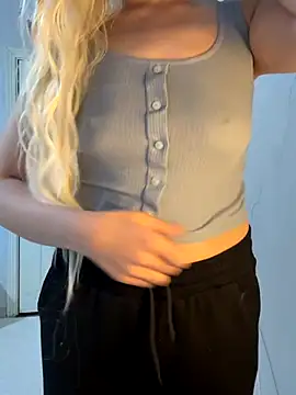 Manolya3434 online show from November 2025 09:48:01 PM