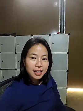 Cat-meow online show from December 2025 06:23:02 AM