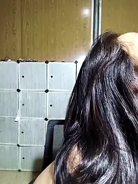 Cat-meow online show from April 2026 10:45:02 PM