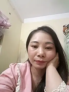 Moon-night222 online show from December 2025 01:06:02 PM