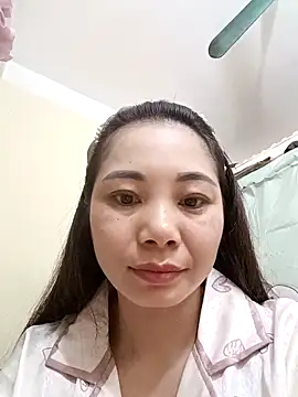 Moon-night222 online show from December 2025 09:04:02 PM