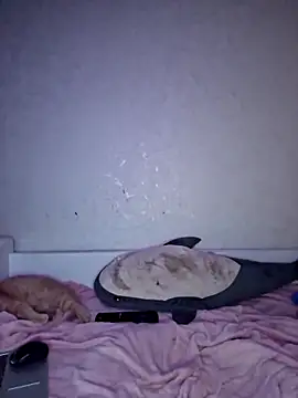 carolinakis  online show from December 2025 08:39:01 PM