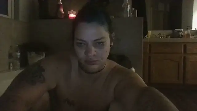 Snapshot of anitabonghit chatting on April 2026 01:17:01 PM anitabonghit online show from April 2026 01:17:01 PM