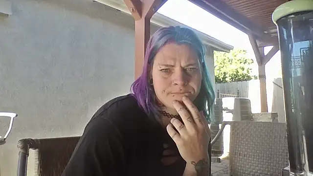 Snapshot of anitabonghit chatting on April 2026 12:33:01 AM anitabonghit online show from April 2026 12:33:01 AM