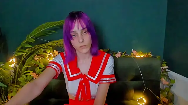 MiilaGlow online show from March 2026 02:04:01 PM