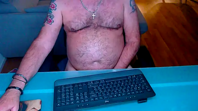 Buidapest online show from March 2026 04:22:01 AM