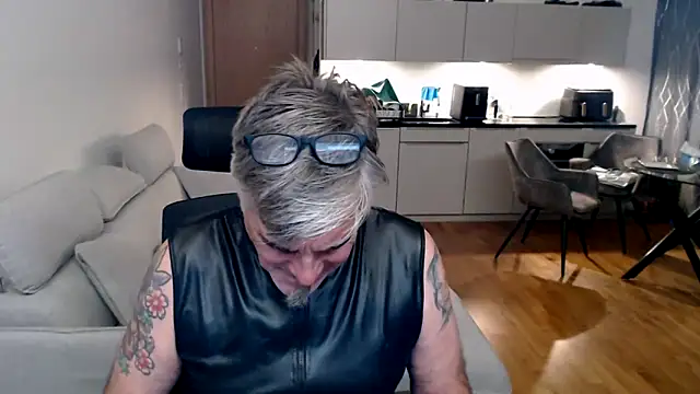 Buidapest online show from March 2026 05:19:02 AM