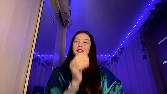 CutieSlim online show from November 2025 09:09:01 AM