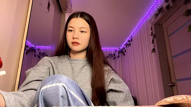 CutieSlim online show from December 2025 06:06:01 AM