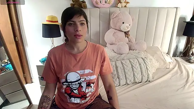 Emyii  online show from April 2026 11:30:02 PM