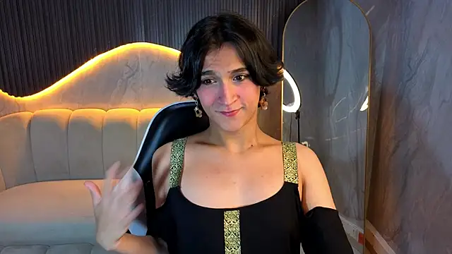 zoe tp online show from December 2025 08:03:01 PM