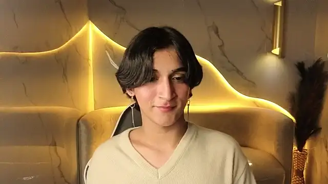 zoe tp online show from November 2025 10:30:01 PM