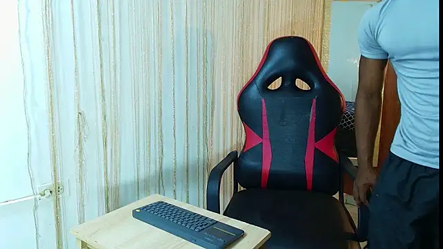 negga cum online show from February 2026 01:12:01 PM