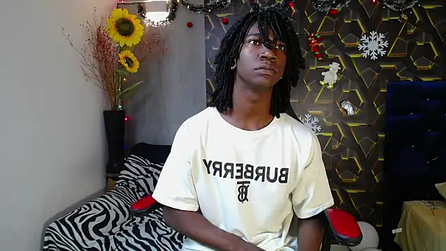 Snapshot of negga_cum chatting on November 2025 01:55:02 PM negga cum online show from November 2025 01:55:02 PM