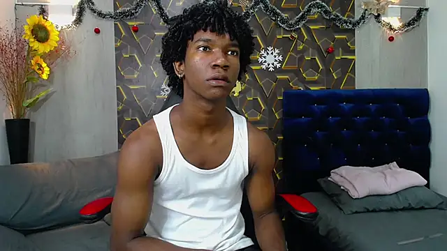 Snapshot of negga_cum chatting on January 2026 01:17:02 PM negga cum online show from January 2026 01:17:02 PM