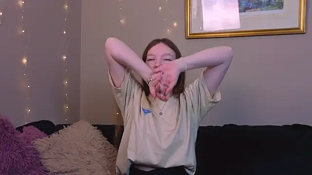 MelvinaEbner online show from December 2025 07:43:02 AM