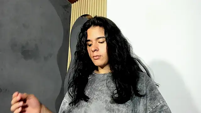 Angel-umbra online show from December 2025 11:09:01 PM