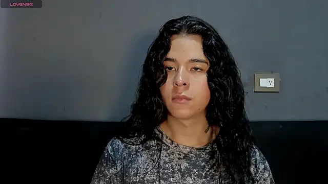 Angel-umbra online show from November 2025 09:04:01 PM