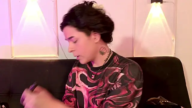 Angel-umbra online show from April 2026 09:38:01 PM