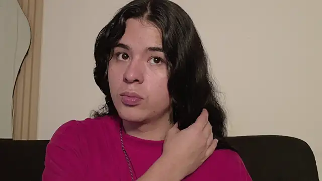 Snapshot of Angel-umbra chatting on March 2026 10:06:01 PM Angel-umbra online show from March 2026 10:06:01 PM