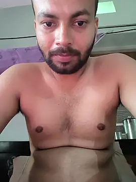 hunterr1593 online show from May 2026 02:39:02 AM