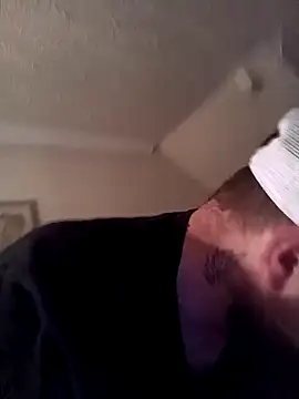 Snapshot of LetsmeetLincoln chatting on November 2025 06:01:01 PM LetsmeetLincoln online show from November 2025 06:01:01 PM