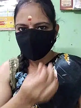 Queen-Neha online show from December 2025 05:47:02 PM