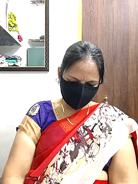 Queen-Neha online show from January 2026 01:47:01 PM