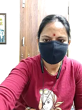 Queen-Neha online show from April 2026 07:15:02 PM