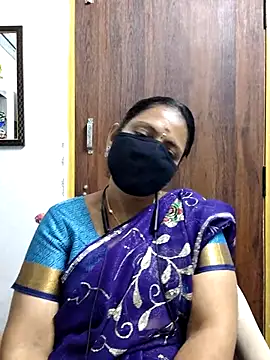 Queen-Neha online show from March 2026 06:31:02 PM