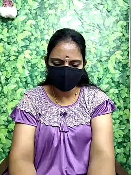 Queen-Neha online show from December 2025 06:10:02 PM