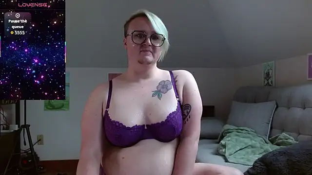 queerlyjaz online show from May 2026 05:05:01 PM