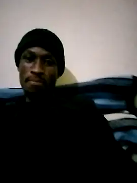 Snapshot of iheartpanties_ chatting on November 2025 08:35:02 PM iheartpanties online show from November 2025 08:35:02 PM