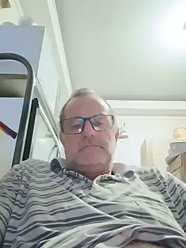 nard53 online show from May 2026 11:46:02 PM