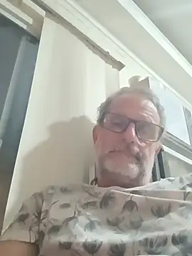 nard53 online show from May 2026 10:07:02 PM