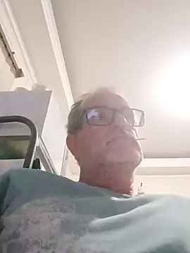 nard53 online show from May 2026 10:45:01 PM