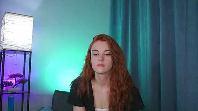 foxy cute4you online show from April 2026 06:26:01 PM