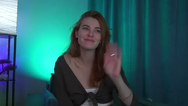 foxy cute4you online show from February 2026 06:28:01 PM