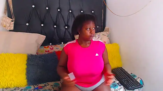 Snapshot of melanin_lizzy chatting on March 2026 05:58:01 AM melanin lizzy online show from March 2026 05:58:01 AM