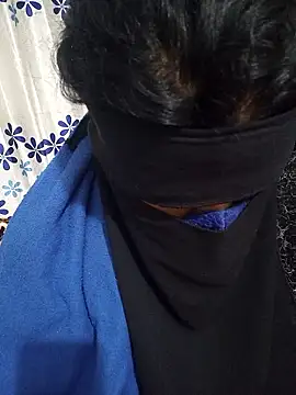 Powerfull08 online show from January 2026 05:52:02 PM