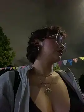 LilithMonette online show from November 2025 12:44:01 AM